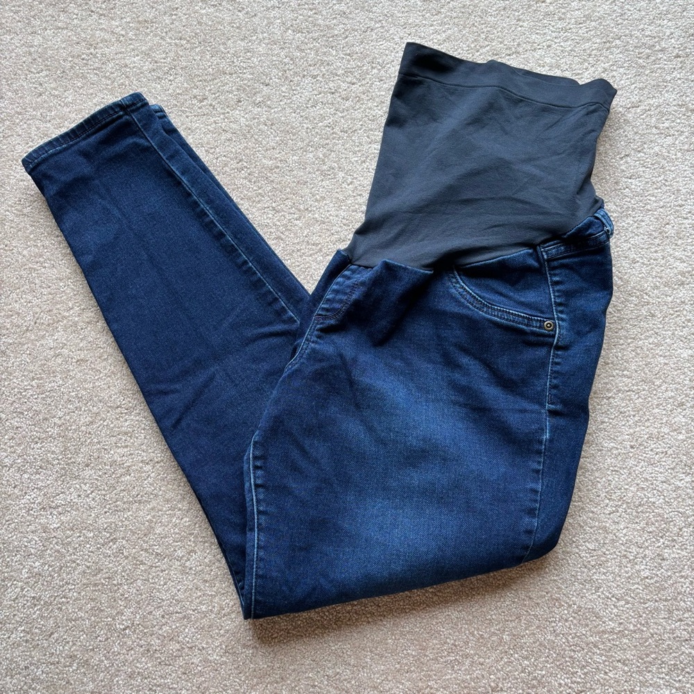 Maternity skinny jeans- Jeggings